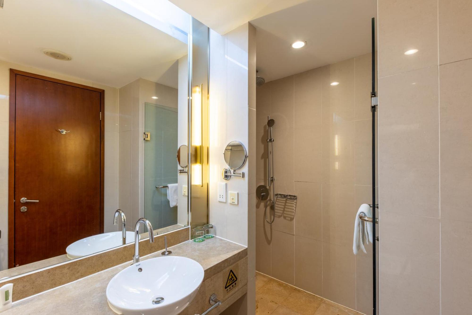Holiday Inn Xiaoshan By Ihg Hangzhou Extérieur photo